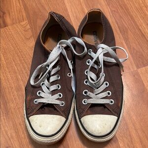 Brown low top converse sneakers